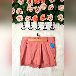 Columbia Women's Pilsner Peak Coral Shorts